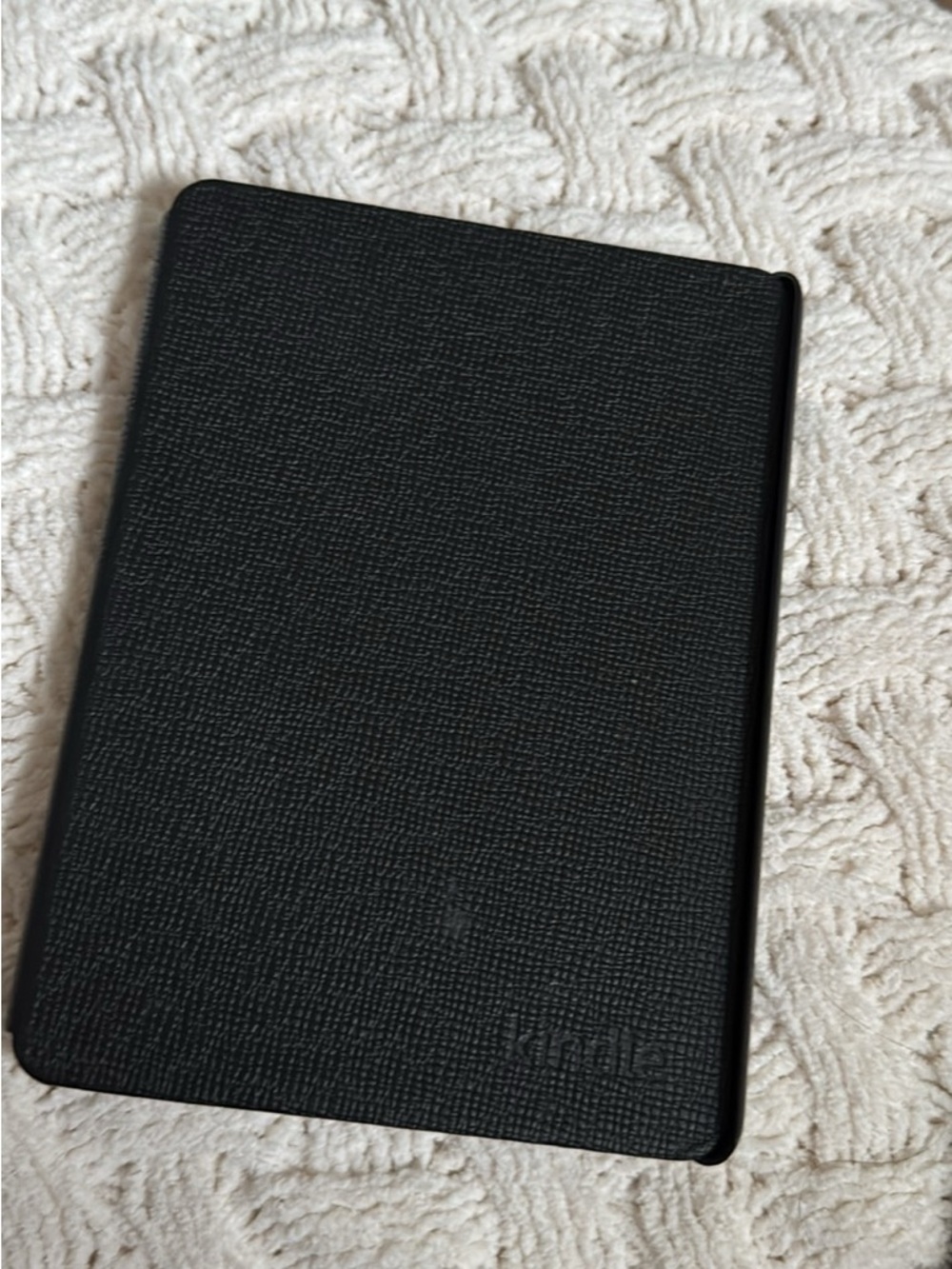 Kindle Paperwhite (11th Gen, 2021) – 6.8” Screen, Warm Light, Like New - Picture 4 of 4